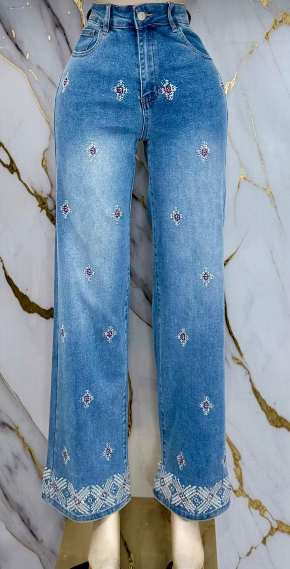 Lucia jeans