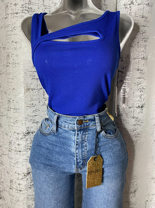 Cutout Top