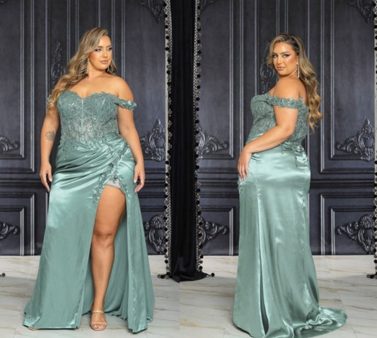 Erine Dress Plus