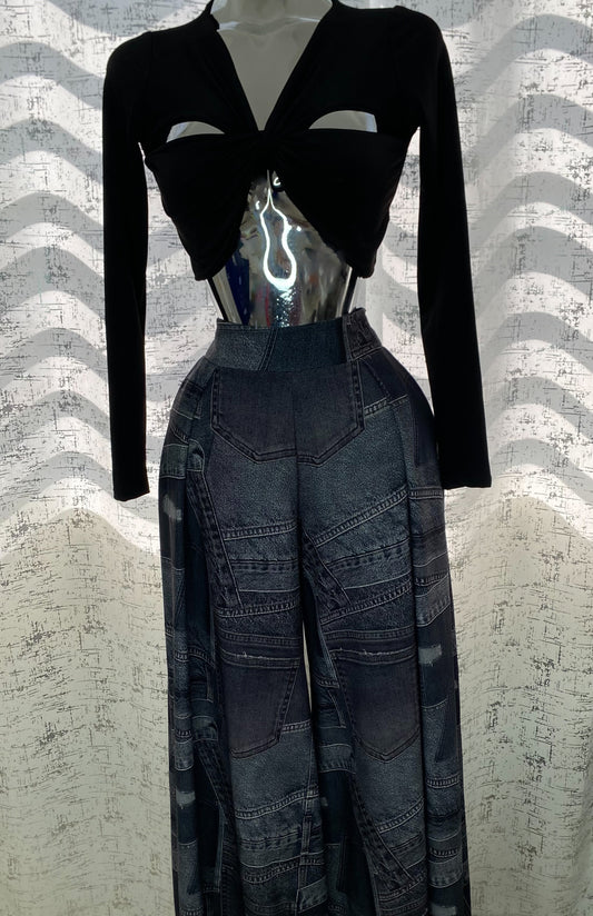 Cutout Top