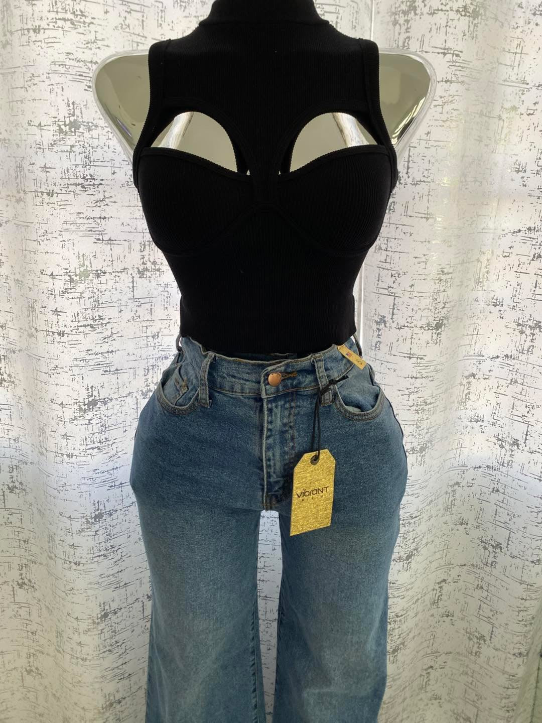 Cutout Top