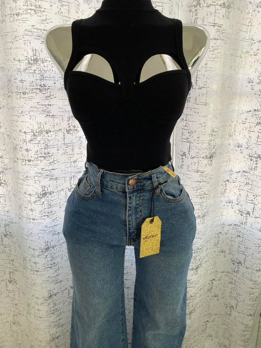 Cutout Top