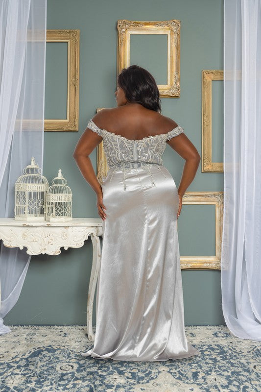 Vivian Dress Plus